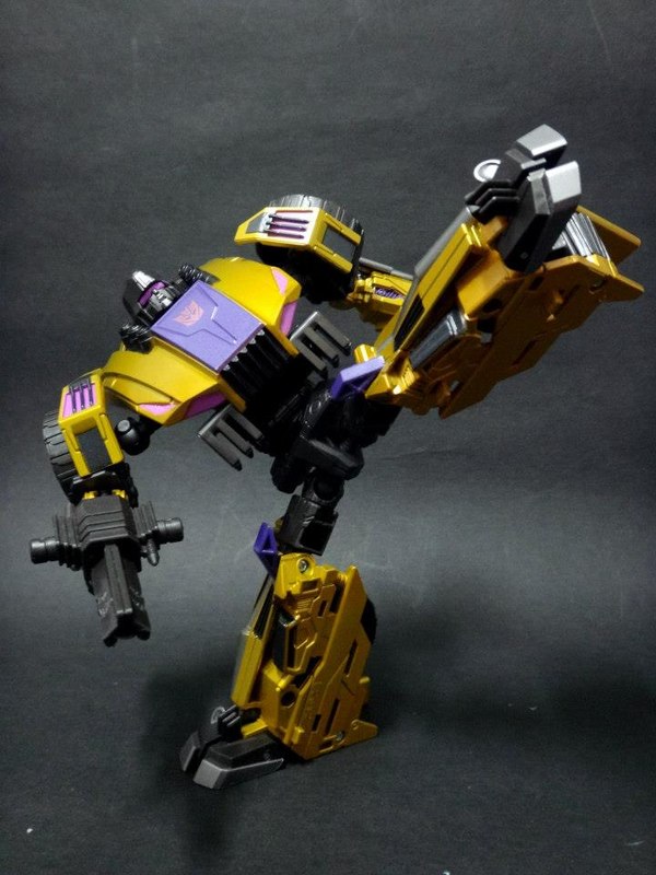 Takara Tomy Fall Of Cybertron Bruticus Combaticons  Game Colors Transformers Image  (10 of 50)